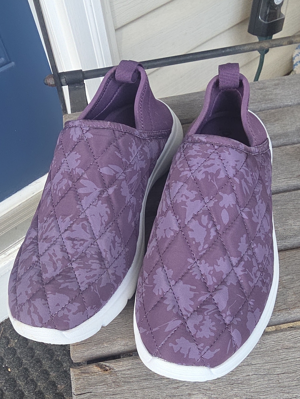 VB Cloud By Vera Bradley Women's Purple Quilted Slip-On Sneakers - Size 7